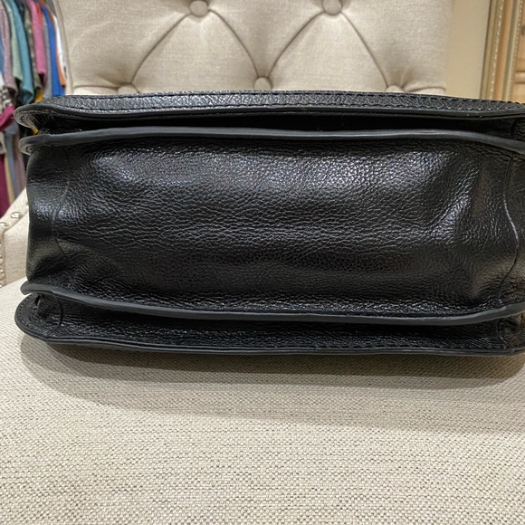 Handbag - Picture 6 of 10